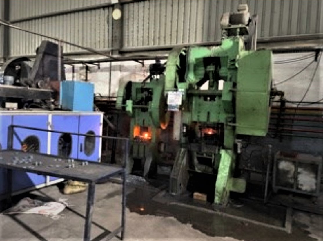 Heavy-Duty Forging Press for Industrial Nuts